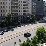Exclusive Suite In Central Station - Duomo 5 In Minutes