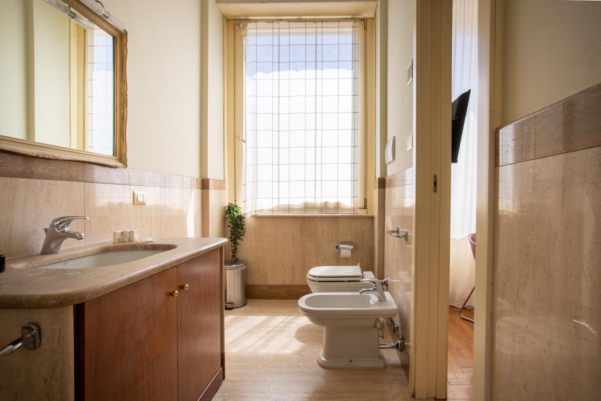 Apartment Exclusive In Station - Duomo 5 In Minutes
